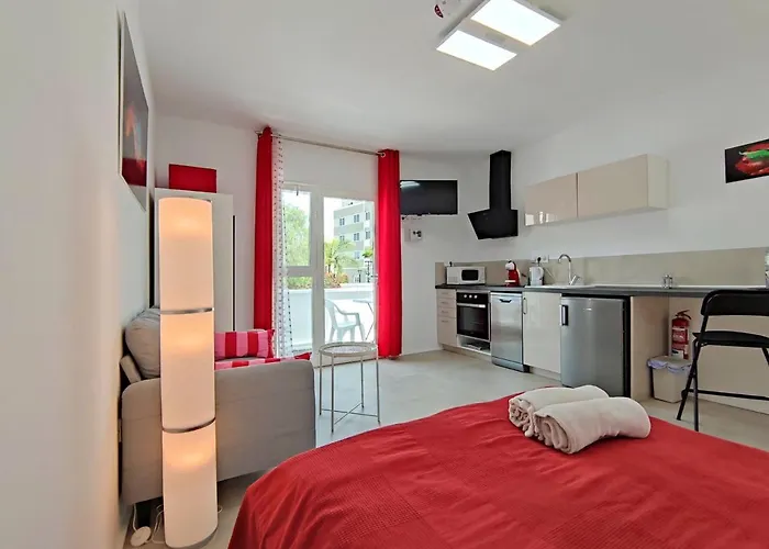 Fantastico 1 - Balcony, Free Parking, Air Conditioning, Free Netflix, Bbq